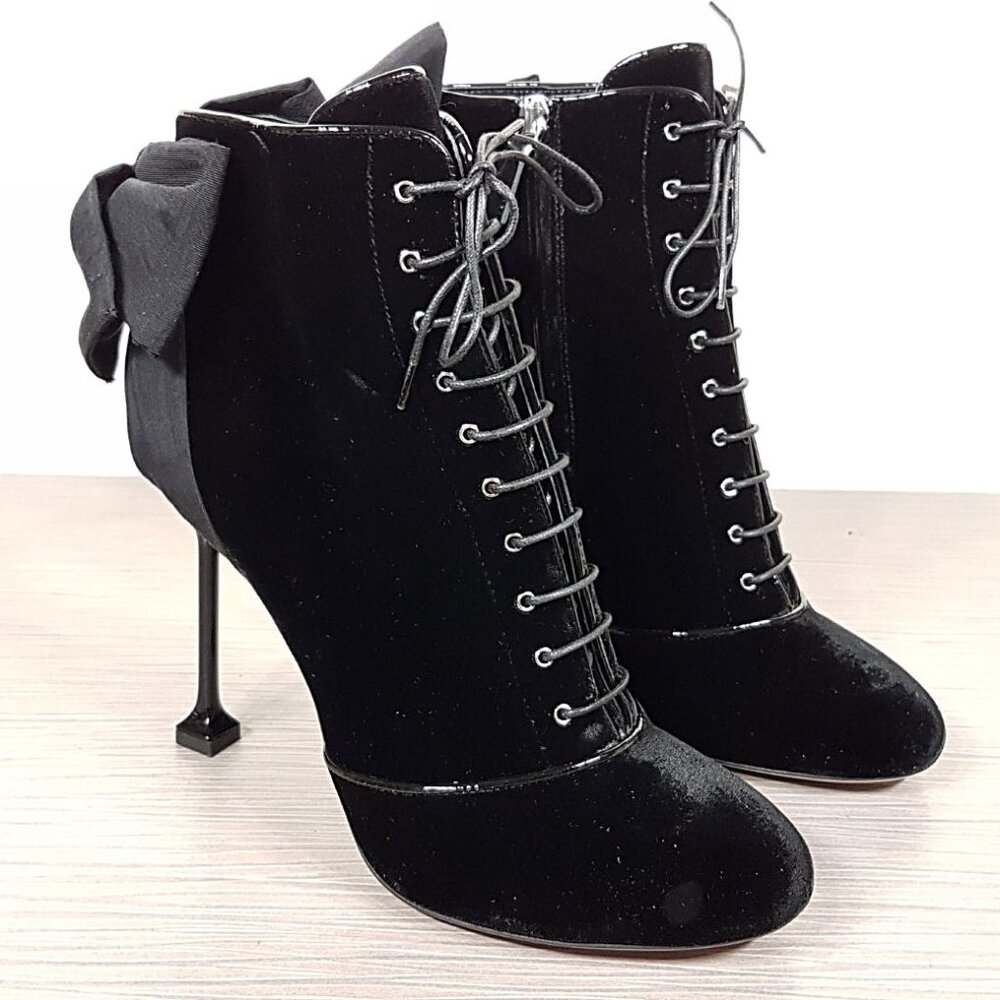 Miu Miu Bow-Back Black Velvet Side Zip Bootie 105mm Heel, Womens Size 8.5 / 38.5